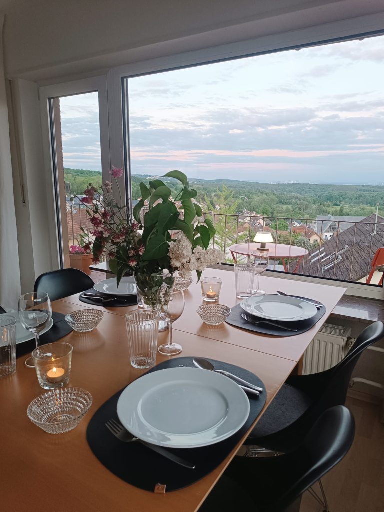 Ferienwohnung, Monteurwohnung, Monteurzimmer, Handwerkerwohnung, Unterkunft, Monteurunterkunft, Messezimmer nahe Kronberg im Taunus 