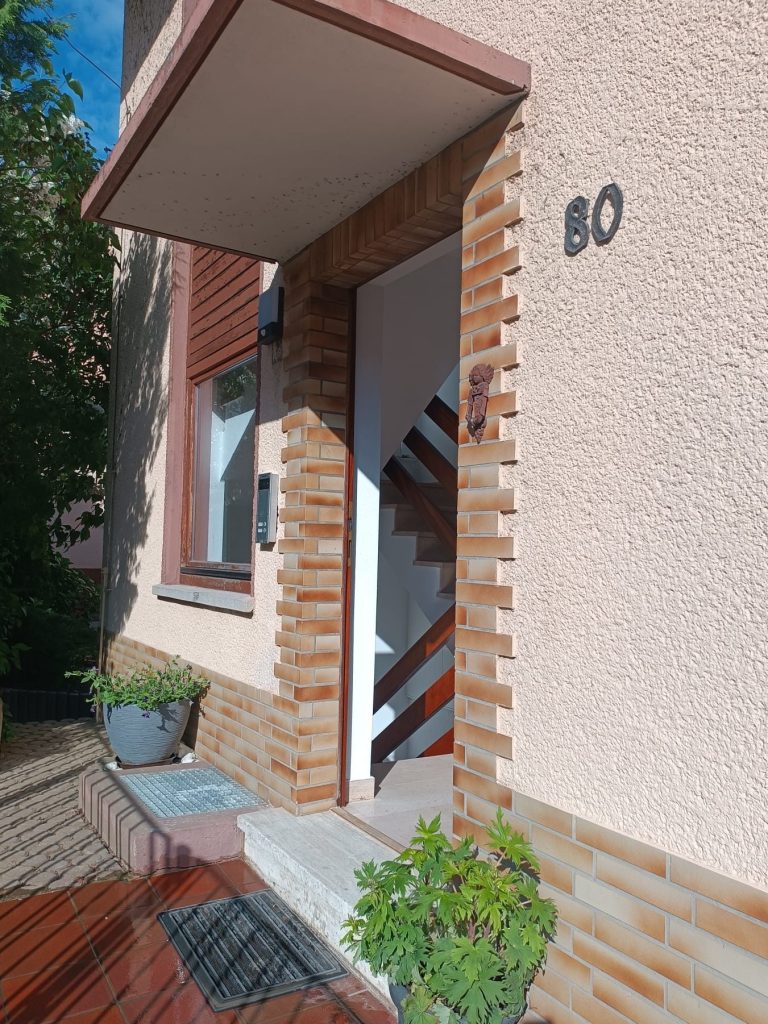 Ferienwohnung, Monteurwohnung, Monteurzimmer, Handwerkerwohnung, Unterkunft, Monteurunterkunft, Messezimmer nahe Kronberg im Taunus 