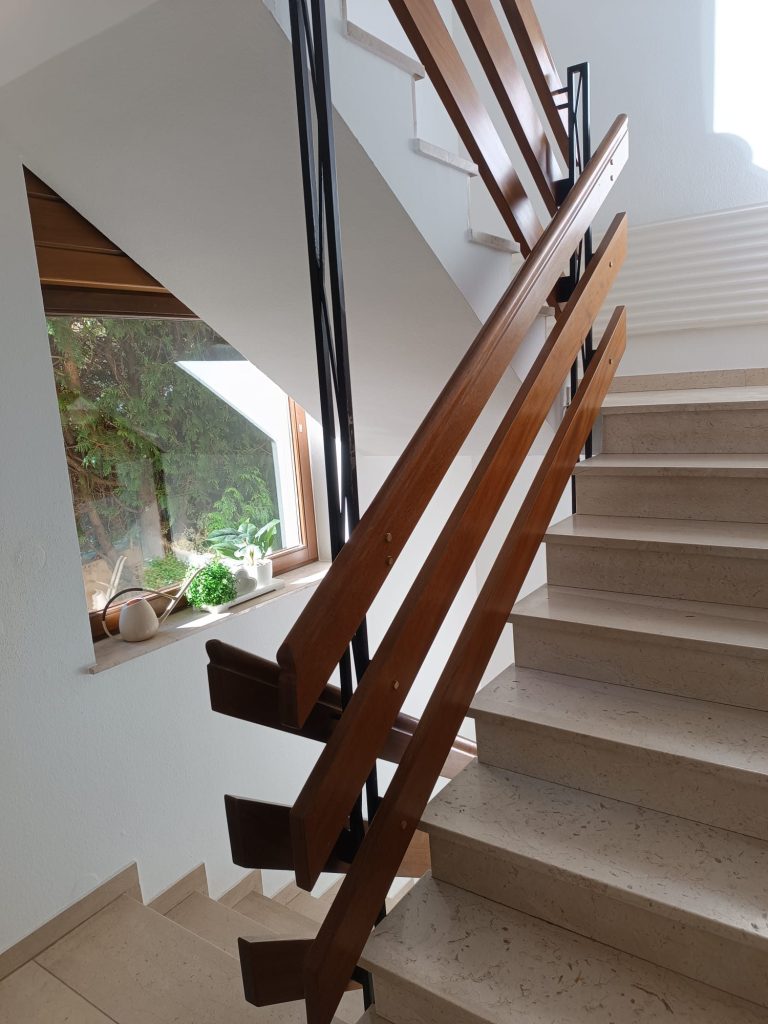Herzlich Willkommen in unserer Ferienwohnung, Monteurwohnung, Monteurzimmer, Unterkunft, Messezimmer in Kelkheim Ruppertshain!